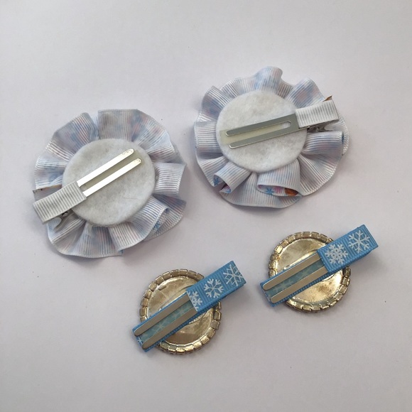Girls Frozen Anna & Elsa Hair Clips - Picture 2 of 2